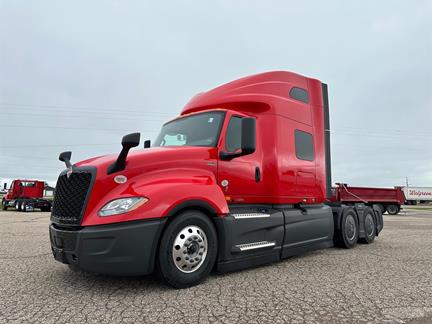 洋書 INTERNATIONAL TRUCKS 2019 INTERNATIONAL MV607 - Lakeside International Trucks